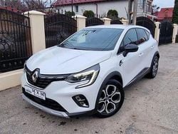 Alb Utilizat 2021 Renault Captur Intens SUV | 14.490 EUR (Super Preț)
