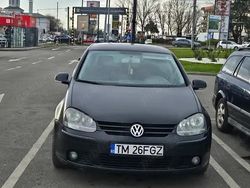 Utilizat 2004 VW Golf V Hatchback | 2.300 EUR (Preț OK)