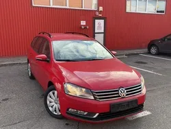 Rosu Utilizat 2013 VW Passat Comfortline Break | 6.950 EUR (Preț OK)