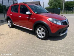 Rosu Utilizat 2012 Dacia Sandero Hatchback | 4.400 EUR