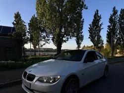 Alb Utilizat 2011 BMW 320 Coupe | 6.500 EUR (Preț bun)