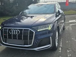 Albastru Utilizat 2020 Audi SQ7 SUV | 44.990 EUR
