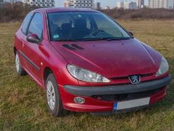 Rosu Utilizat 2004 Peugeot 206 Hatchback | 3.000 EUR