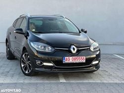 Culoarenegru Utilizat 2015 Renault Mégane III Dynamique Hatchback | 6.500 EUR (Preț OK)