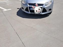 Utilizat 2013 Ford Focus Berlinǎ | 4.000 EUR