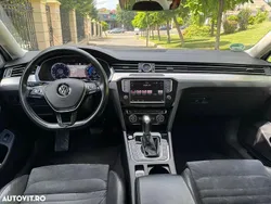 Argint Utilizat 2015 VW Passat Highline Berlinǎ | 13.750 EUR (Preț OK)