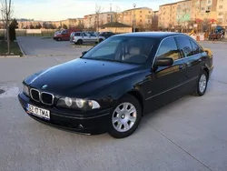 Negru Utilizat 2003 BMW 520 Berlinǎ | 2.250 EUR (Super Preț)