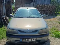 Utilizat 1999 Renault Laguna Berlinǎ | 3.500 EUR