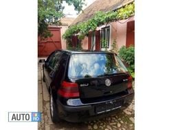 Negru Utilizat 2003 VW Golf IV Hatchback | 2.200 EUR (Preț OK)