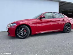 Culoarerosu Utilizat 2017 Alfa Romeo Giulia Veloce Berlinǎ | 21.900 EUR (Preț bun)