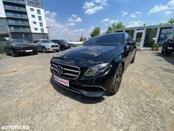 Culoarenegru Utilizat 2020 Mercedes E220 Edition Berlinǎ | 36.300 EUR (Scump)