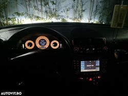 Culoaregalbeuriu Utilizat 2006 Mercedes E280 Elegance Berlinǎ | 6.600 EUR