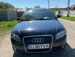 Utilizat 2007 Audi A4 Berlinǎ | 2.000 EUR