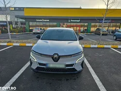Gri Utilizat 2022 Renault Mégane Techno SUV | 27.000 EUR