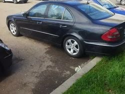 Utilizat 2003 Mercedes E200 Berlinǎ | 1.900 EUR