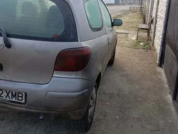 Maro Utilizat 2002 Toyota Yaris | 1.000 EUR
