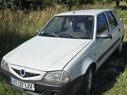 Utilizat 2004 Dacia Solenza Hatchback | 900 EUR
