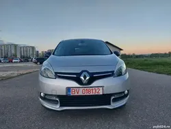 Gri Utilizat 2016 Renault Scénic III Monovolum | 5.800 EUR (Preț bun)