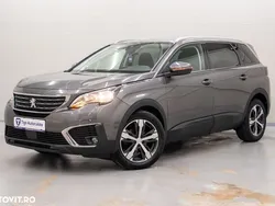 Gri Utilizat 2018 Peugeot 5008 Monovolum | 16.990 EUR