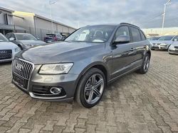 Gri Utilizat 2016 Audi Q5 S-Line SUV | 17.490 EUR (Preț OK)