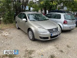 Auriu Utilizat 2007 VW Jetta Berlinǎ | 2.650 EUR (Preț OK)