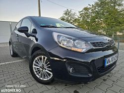 Culoarenegru Utilizat 2014 Kia Rio Comfort Berlinǎ | 6.300 EUR