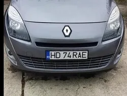 Utilizat 2009 Renault Grand Scénic III Monovolum | 2.950 EUR (Preț OK)