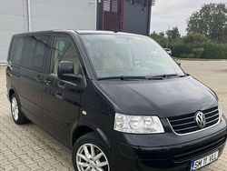 Culoarenegru Utilizat 2007 VW T5 Highline Van | 9.999 EUR (Puțin scump)