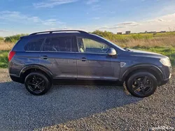 Gri Utilizat 2007 Chevrolet Captiva LT SUV | 2.800 EUR (Super Preț)