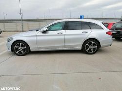 Argint Utilizat 2018 Mercedes C180 Break | 14.550 EUR (Preț bun)