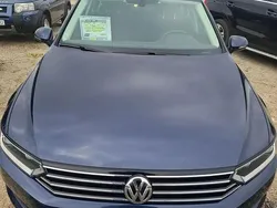 Culoarealbastru Utilizat 2016 VW Passat Comfortline Break | 8.200 EUR (Preț bun)