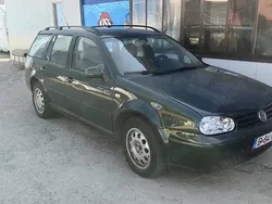 Utilizat 2001 VW Golf IV Break | 1.300 EUR (Puțin scump)