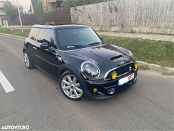 Culoarenegru Utilizat 2009 Mini Cooper S Coupé Coupe | 7.350 EUR