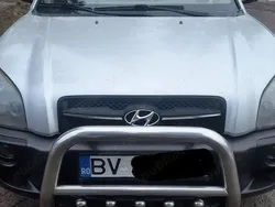 Gri Utilizat 2007 Hyundai Tucson SUV | 3.800 EUR (Preț bun)