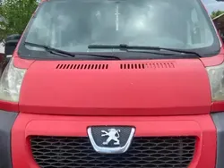 Rosu Utilizat 2006 Peugeot Boxer Van | 3.200 EUR