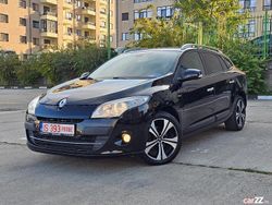 Negru Utilizat 2012 Renault Mégane III Bose Edition | 5.490 EUR