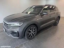 Gri Utilizat 2021 VW Touareg Style SUV | 35.695 EUR (Super Preț)