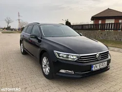 Negru Utilizat 2018 VW Passat Business Break | 11.200 EUR (Preț bun)