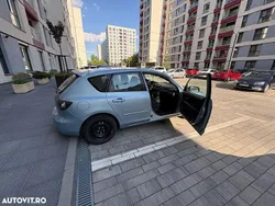 Culoarealbastru Utilizat 2009 Mazda 3 Inclusive Hatchback | 3.000 EUR (Preț bun)