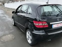 Utilizat 2010 Mercedes 190 Berlinǎ | 6.500 EUR