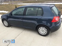 Albastru Utilizat 2005 VW Golf IV Hatchback | 3.275 EUR