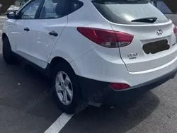 Alb Utilizat 2011 Hyundai ix35 SUV | 5.000 EUR (Preț OK)