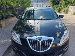 Negru Utilizat 2010 Lancia Delta | 4.200 EUR