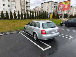 Albastru Utilizat 2004 Audi A4 Break | 1.400 EUR (Preț bun)
