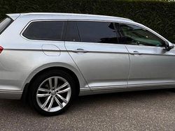 Culoareargint Utilizat 2015 VW Passat Highline Break | 11.300 EUR (Preț OK)