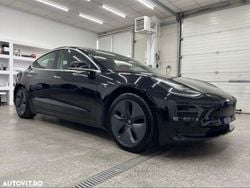 Negru Utilizat 2019 Tesla Model 3 Berlinǎ | 25.500 EUR (Scump)