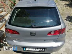 Argintiu Utilizat 2004 Seat Ibiza Berlinǎ | 1.750 EUR (Preț OK)