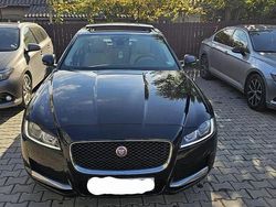 Culoarenegru Utilizat 2015 Jaguar XF Prestige Berlinǎ | 13.500 EUR (Preț OK)