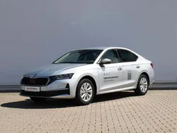 Gri mediu normal Nouă 2025 Skoda Octavia Selection | 27.482 EUR