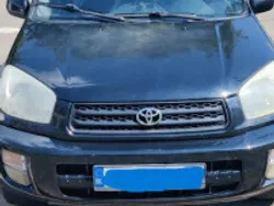 Negru Utilizat 2002 Toyota RAV4 SUV | 2.500 EUR